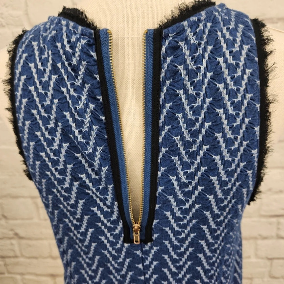 POSTMARK Anthropologie Sleeveless Blue White Textured Black Trim Back Zipper Top - Picture 7 of 10